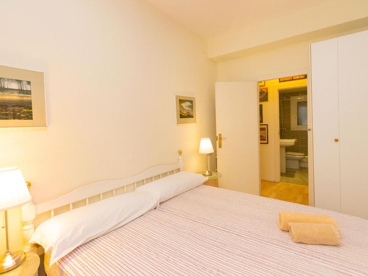 Apartment Eixample Dret Corsega Roger Lluria By Interhome Барселона Екстер'єр фото